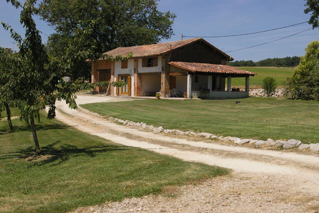 Bed and Breakfast La Ferme De Menoun Thil  Exteriér fotografie